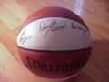 Picture: This Spalding Full-Size Basketball has been hand-signed by Dennis Felton of the Georgia Bulldogs, Paul Hewitt of the Georgia Tech Yellow Jackets and Rod Barnes of the Georgia State Panthers. The autographs are absolutely guaranteed authentic and come with a Certificate of Authenticity.